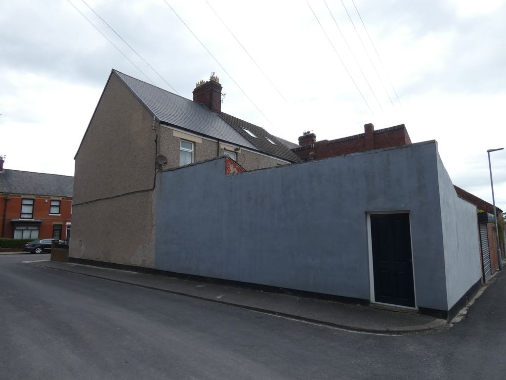 Gable End- click for photo gallery